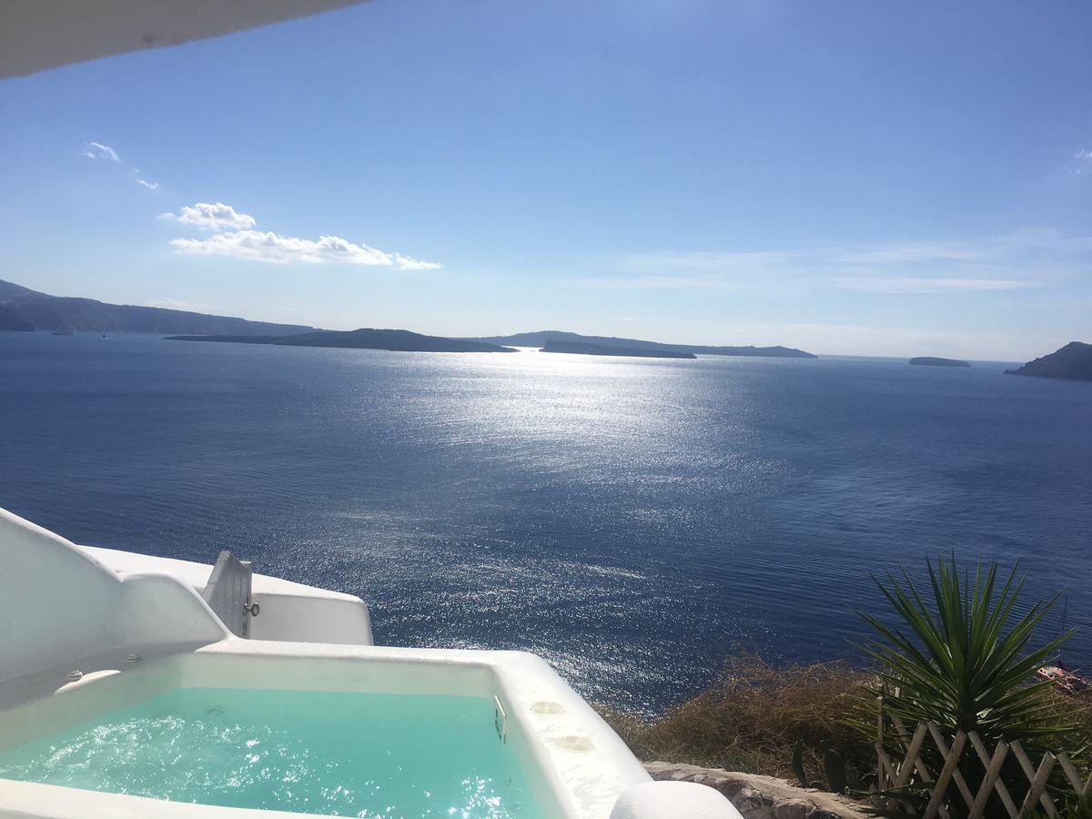 Liakada Oia Suites ภายนอก รูปภาพ