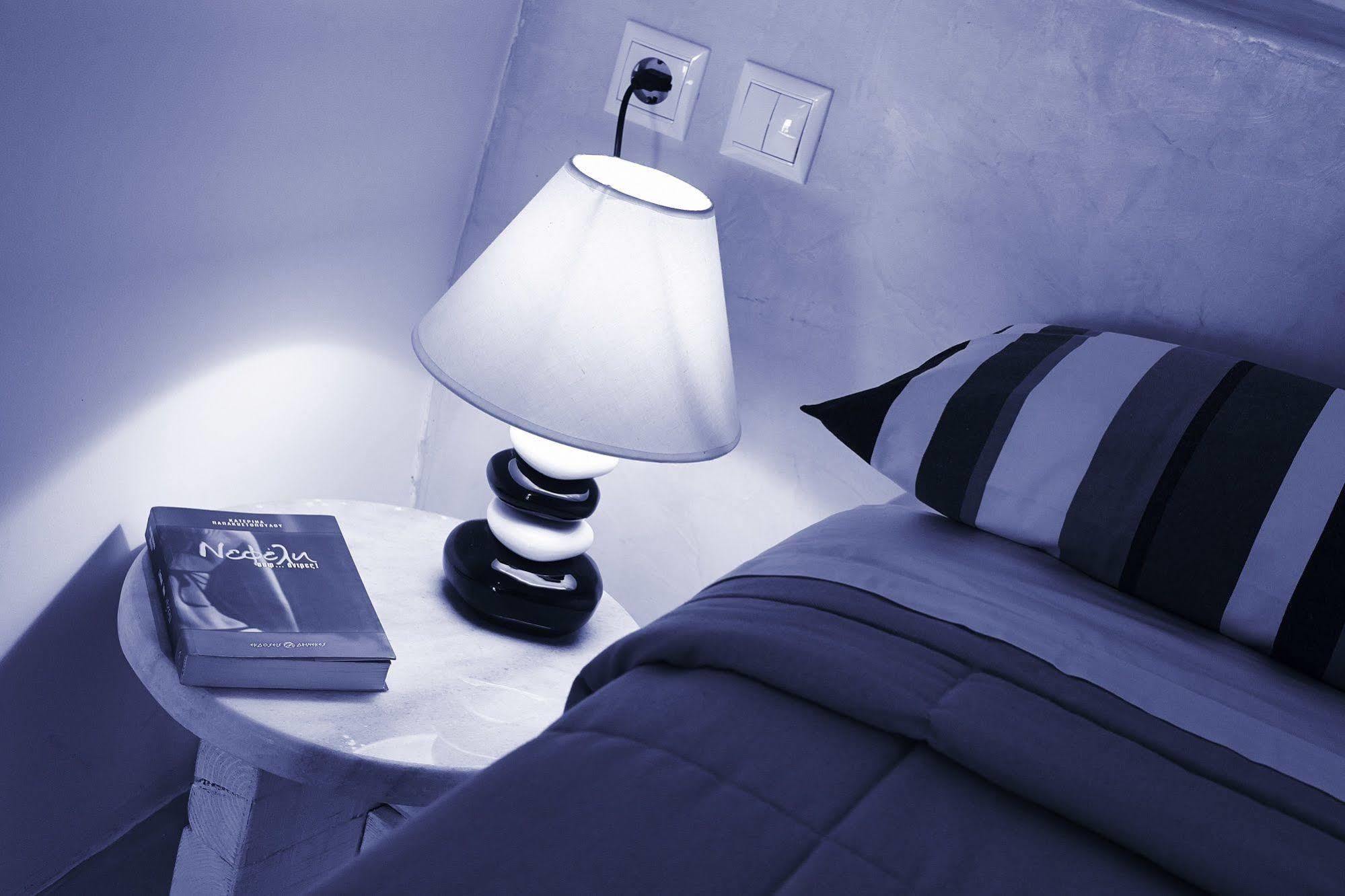 Liakada Oia Suites ภายนอก รูปภาพ