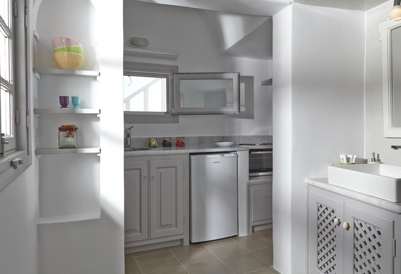 Liakada Oia Suites ภายนอก รูปภาพ