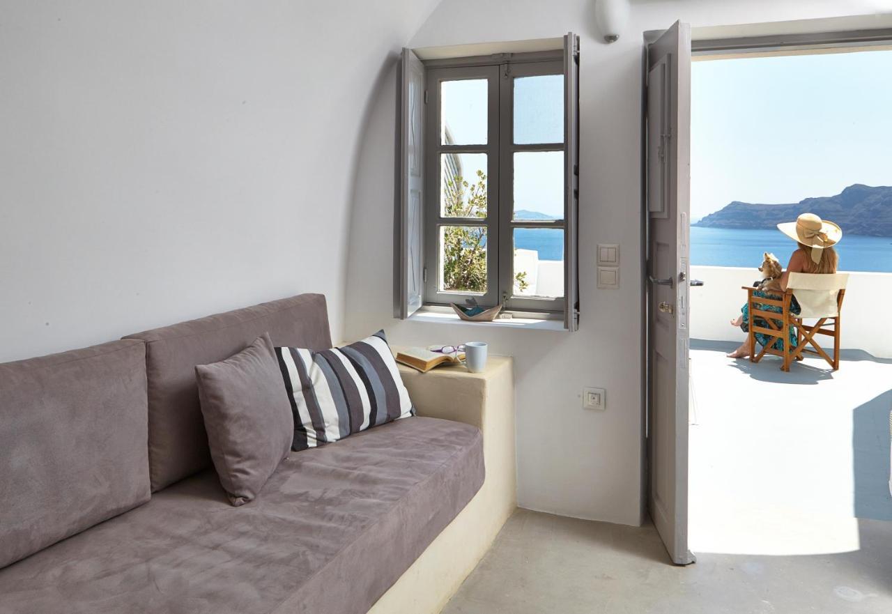 Liakada Oia Suites ภายนอก รูปภาพ